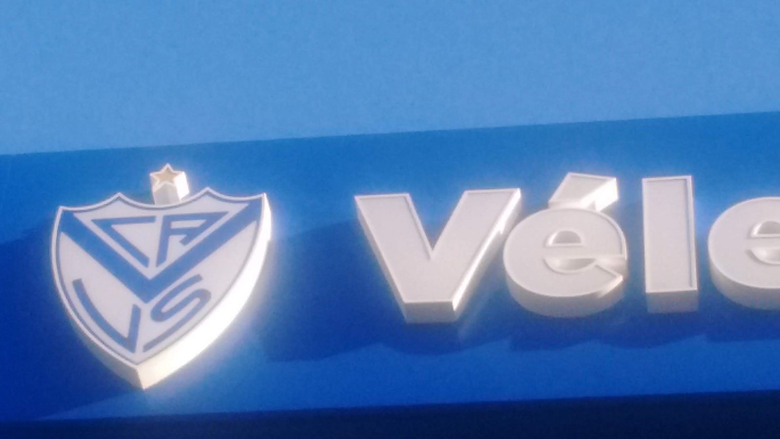 Vélez — Cartelar, foto 3