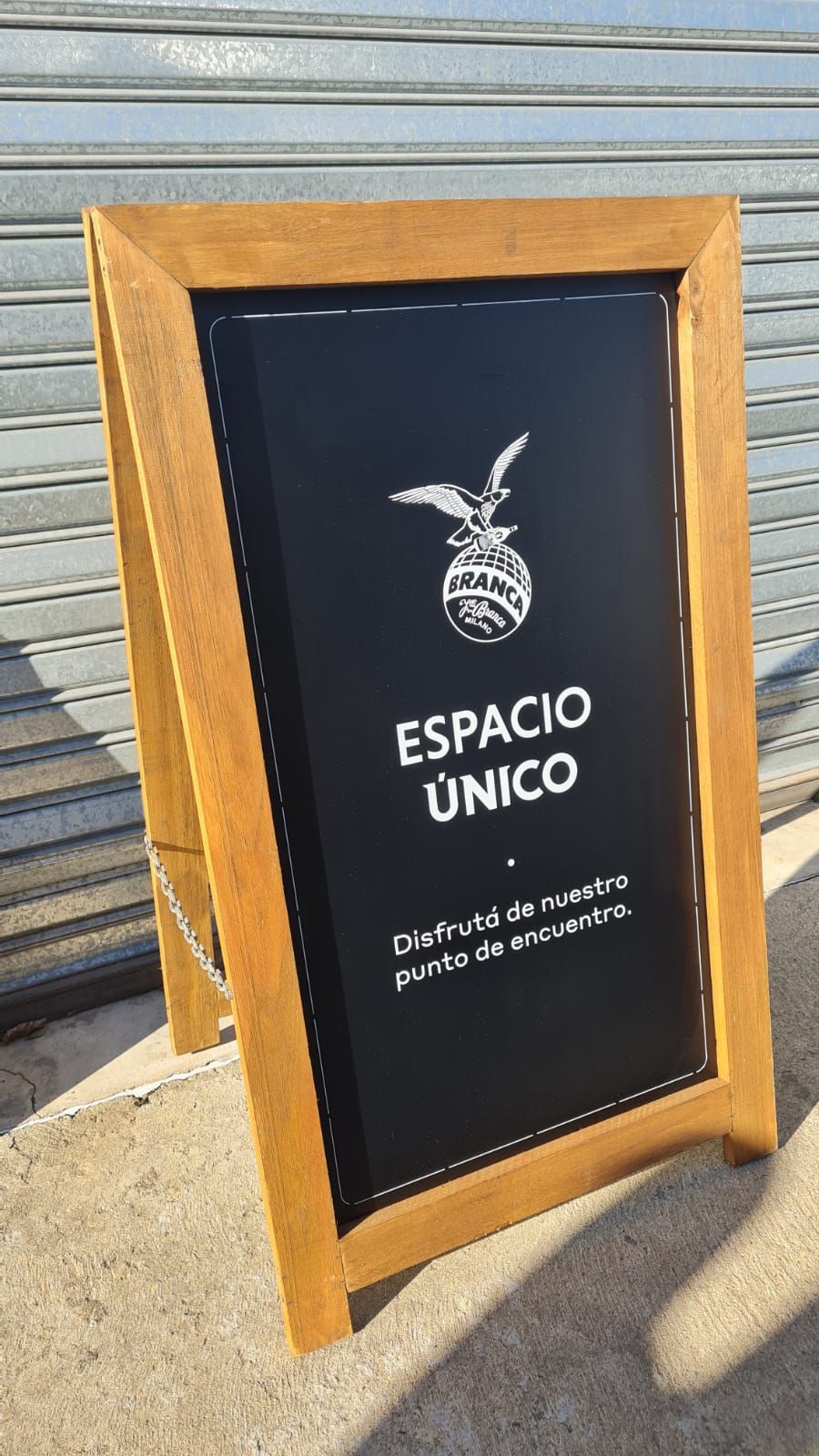 Fernet Branca · Escorihuela Gascón · Spirit Blu — Cartelar, foto 4