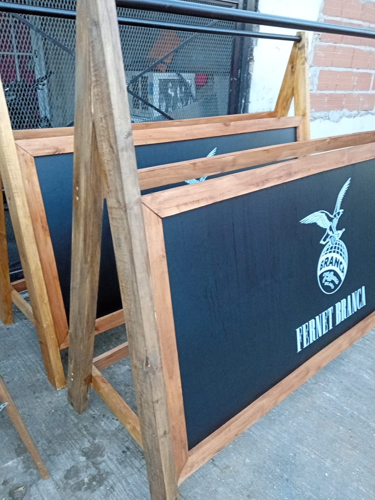 Fernet Branca · Escorihuela Gascón · Spirit Blu — Cartelar, foto 9