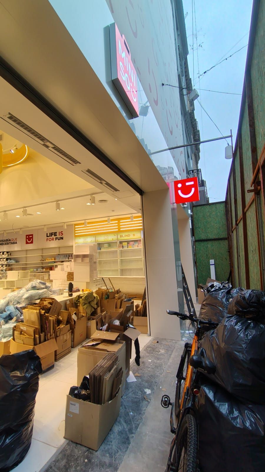 Miniso — Cartelar, foto 2